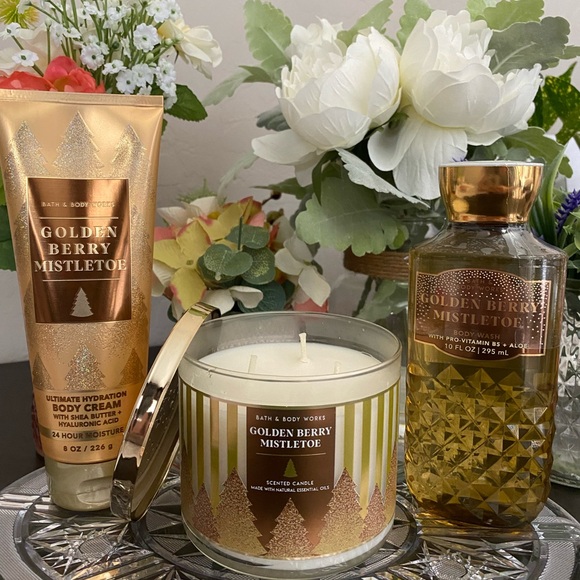 Bath & Body Works Other - 🆕🌟 RARE BATH & BODY WORKS “GOLDEN BERRY MISTLETOE” LIMITED EDITION SET. NEW!
